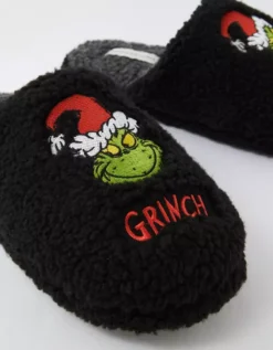 AE Grinch Fleece Slipper 5 AE Grinch Fleece Slipper -Top Men Apparel 0213 7468 001 d1