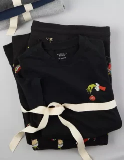 AE Grinch & Max Fleece PJ Set -Top Men Apparel 0239 7505 001 d2