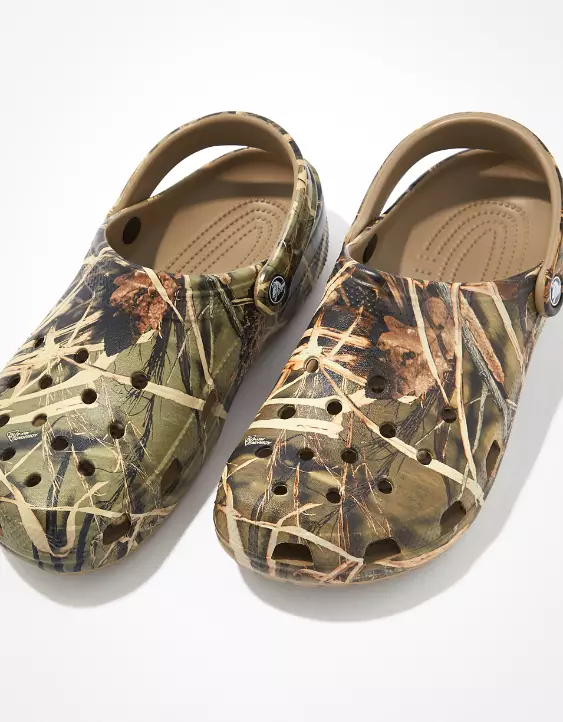 Crocs Men's Classic Realtree Clog 2 Crocs Men's Classic Realtree Clog - Image 2